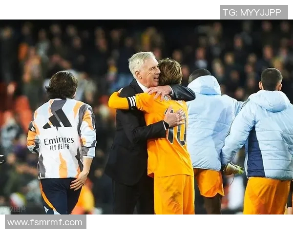 皇马中场琼阿梅尼因伤缺阵三周巴尔韦德状态良好未受影响